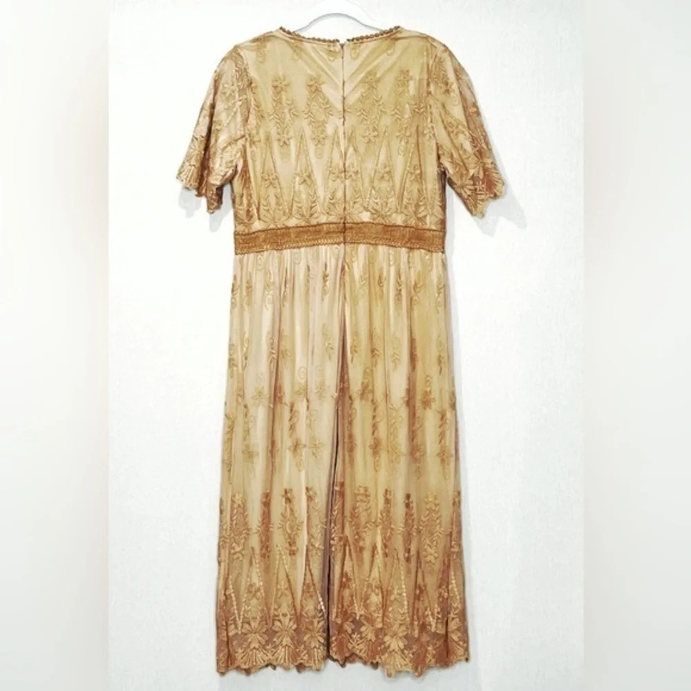 Polagram Tan Midi Lace Embroidered‎ Dress Size Large - Picture 2 of 7